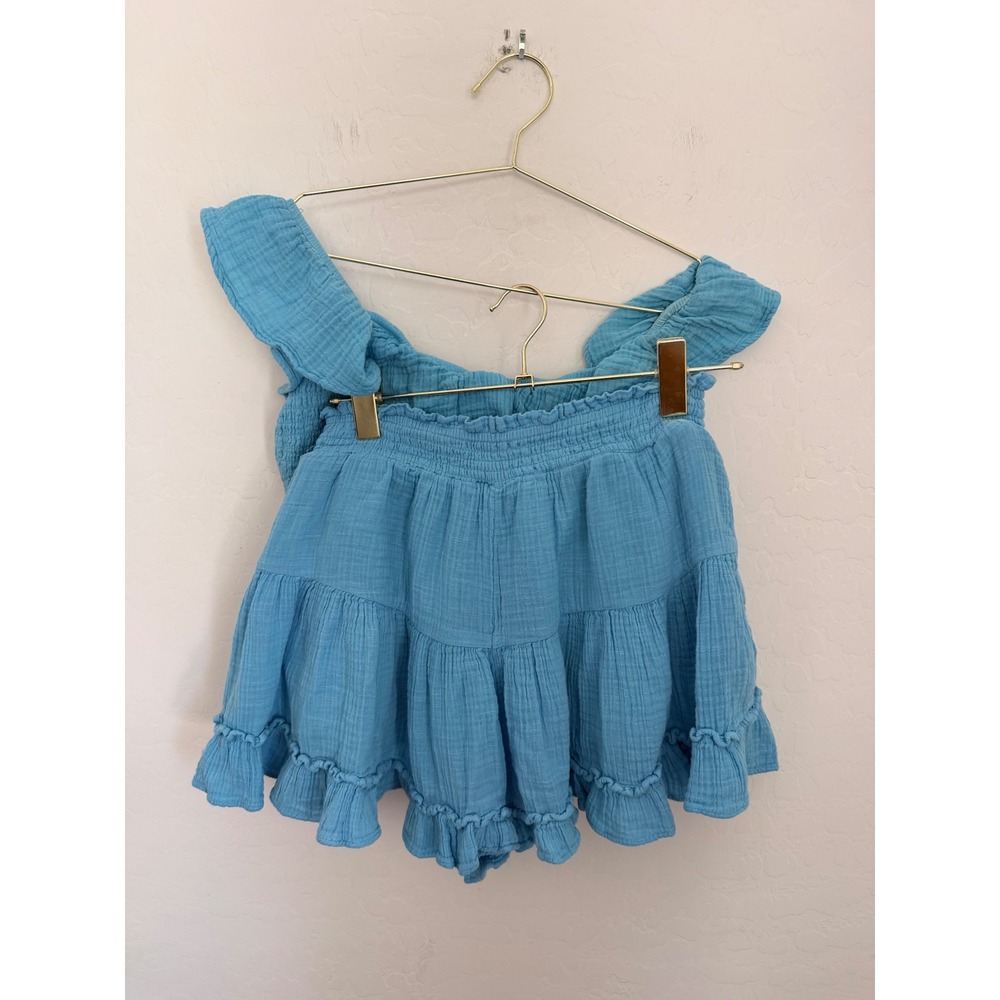 American Eagle Blue Smocked Gauze Ruffle
Coquette Top & Shorts Matching Set Sz M
